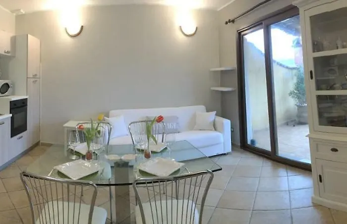 Domu De Bisu Apartman Villasimius